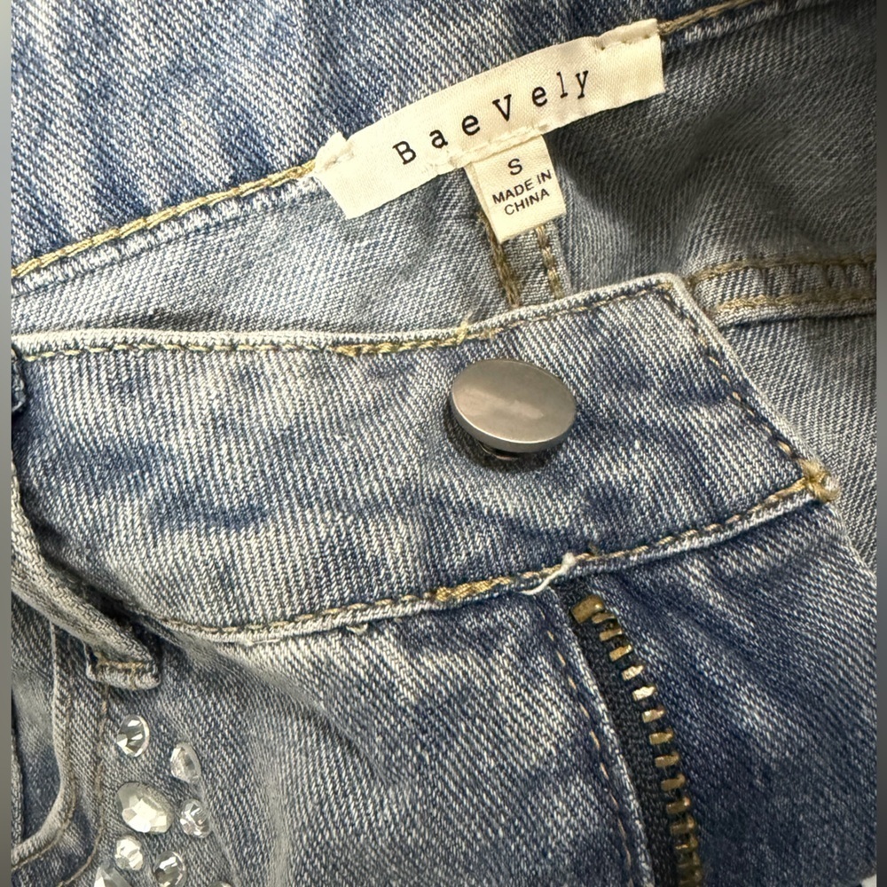 EUC BaeVely Rhinestone Embellished Denim Blue Jeans Size Small - Picture 5 of 7